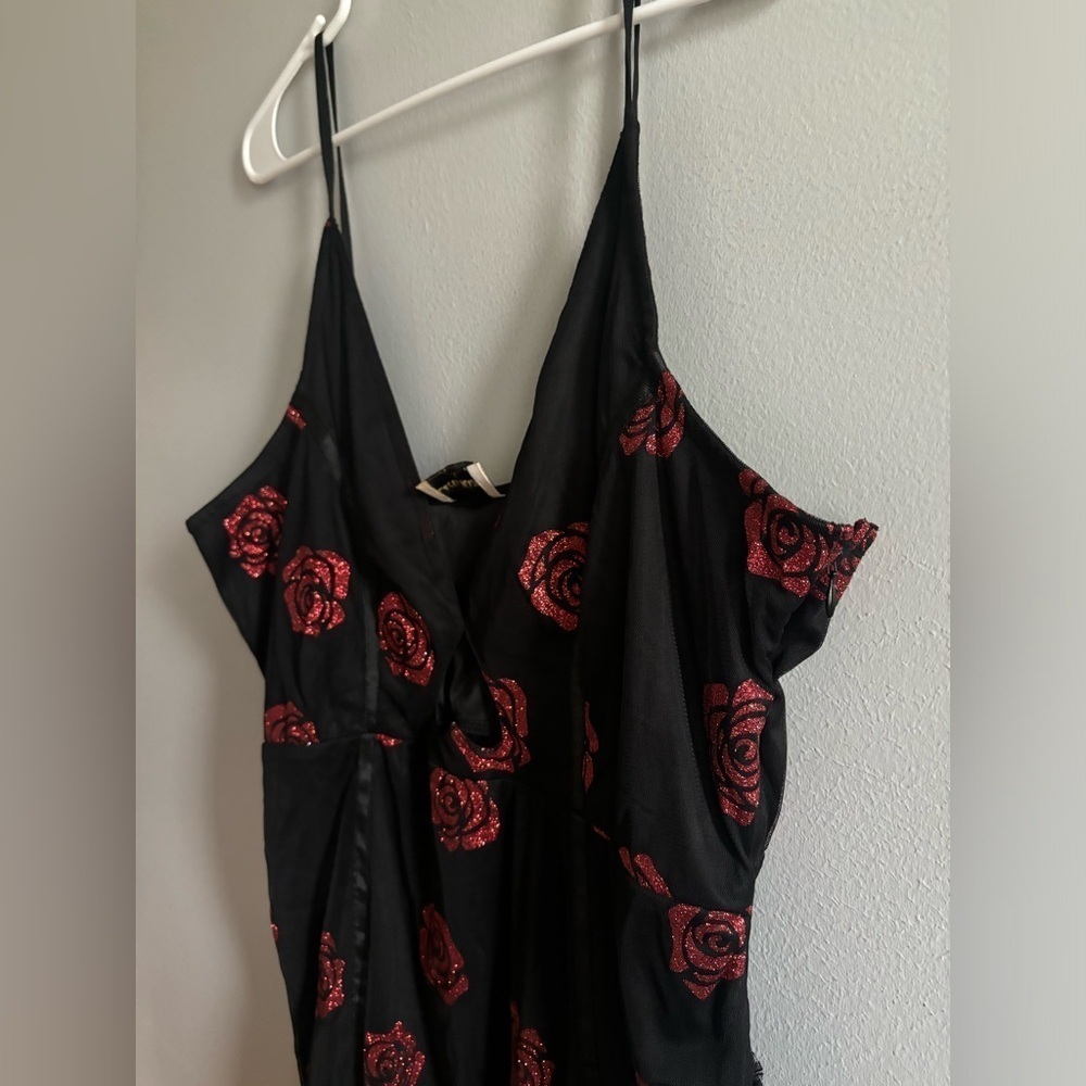 Lace & beads glitter rose dress 16 - Picture 2 of 6